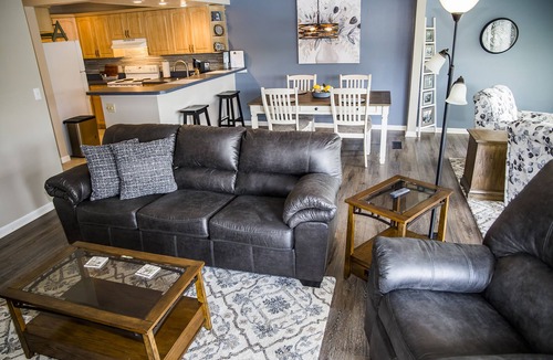 Fairfield Glade Condo | 🌄Resort Vacations at Fairfield Glade TN Lake Front Condo, amazing views from panoramic windows!