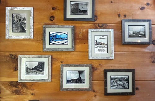 Landrum Cabin | Restoration Station: Where Landrum's past Inspires Renewal - 2Bed/2Ba Log Cabin