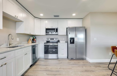 Orient Park House | Retreat 2 Mi to Florida State Fairgrounds w/Pool