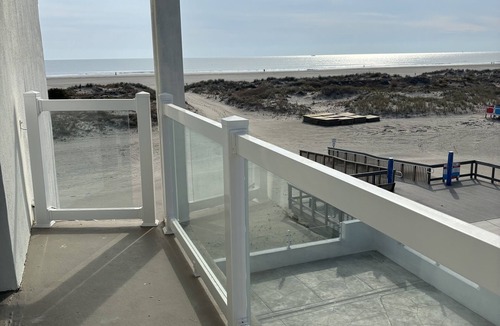 Wildwood Crest Condo | Retro Ocean Front, Private Deck, Pool, Elevator, Linens