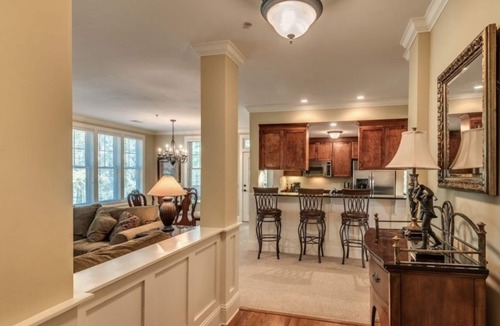Greensboro Condo | REYNOLDS CONDO AT LAKE CLUB POINTE- GOLF COURSE & RUNNING CREEK VIEW