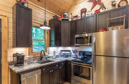 Tuckasegee Cabin | Rhododendron Rest at Running Cedar Springs - Upscale Mountain Home Located Across from Bear Lake