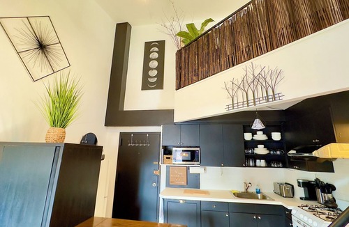 Queens Apartment | RITCHSON LOFT Tree House in NYC!