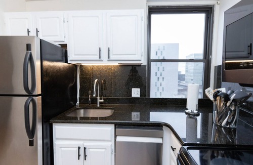 Rittenhouse Row Condo | Rittenhouse Square in the middle of it all!