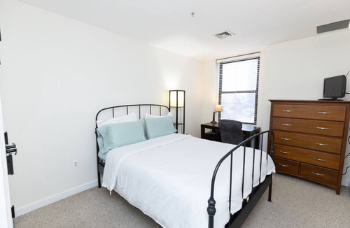 Rittenhouse Row Condo | Rittenhouse Square in the middle of it all!