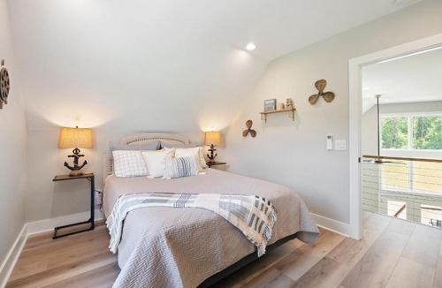 Rhodhiss Villa | River Lofts - Onyx & Catawba Cottages