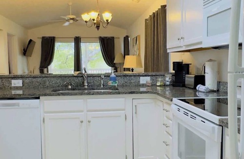 Carolina Forest Apartment | River Oaks Adorable 2BR apartment