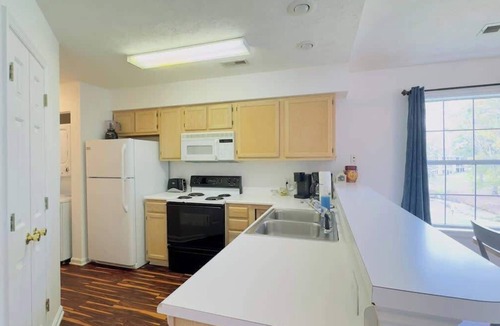 Carolina Forest Apartment | River Oaks Gorgeous 2BR condo