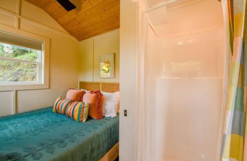 Sylva Apartment | River Rest - Hiking, Fishing, Rafting, and 20 to Smoky Mountains!