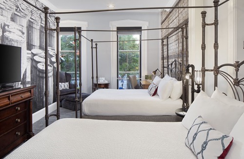 Historic District - North Hotel | River Street Inn