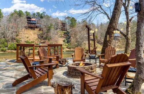 Ellijay House | Riverfront Cabin, Tubing, PlaySet, Resort