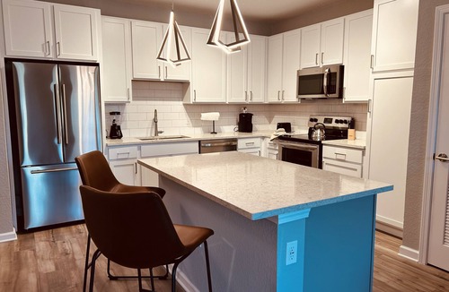 Highlands Apartment | Riverfront Living Jacksonville Airport Nearby