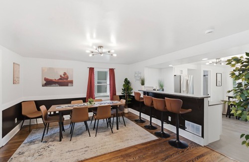 Downingtown House | Riverfront Retreat - Convenience + Kayaks - 3 bed 2 ba