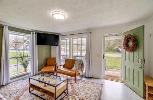 Elizabethton House | Riverfront Tennessee Retreat w/Patio & Boat Ramp!