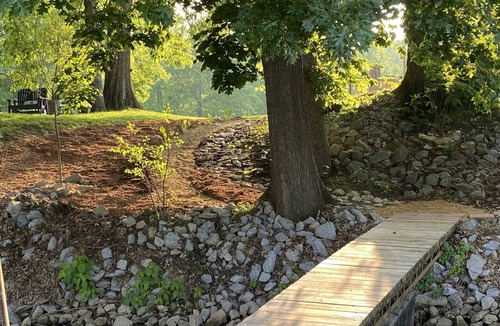 Chapmansboro Cabin | “Riverhouse Escape w/Dock, Kayak + Fire Pit” Close to Nashville.