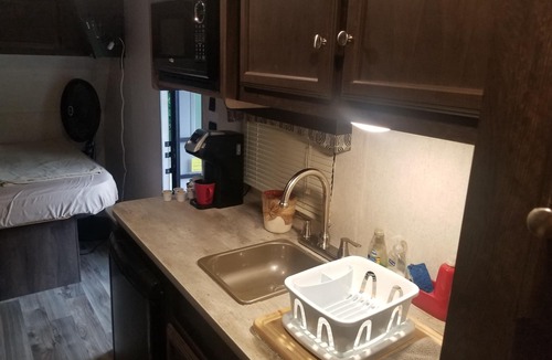 Robbinsville House | Riverside. Camper with Queen & Bunk bed. Covered parking