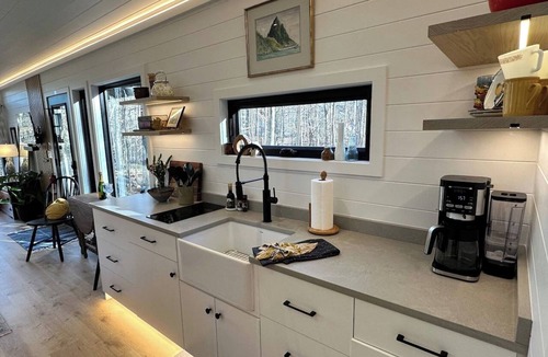 Elon House | Riverside Studio | Trails, Views, Firepit, Hammock