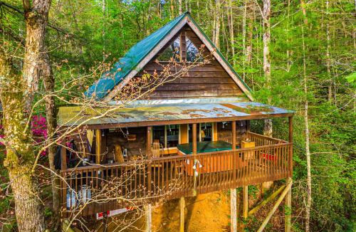 Helen House | Riverview Cabin