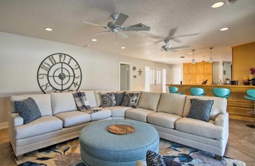 Singer Island House | Riviera Beach Home with Pool - Walk to Beaches!
