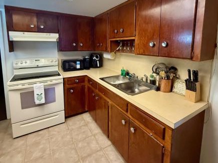 Riviera Beach House | Riviera Haven, 10 Minutes from the Beach, Coastal Town, Quaint & Comfy