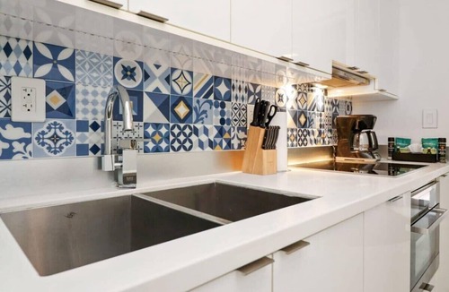 South Pointe House | Roami at 250 Collins | Pool | Next to Beach |1 Bed
