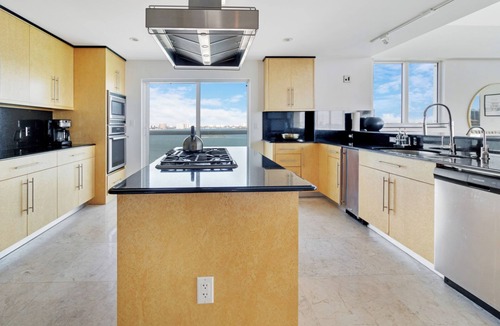 North Bay Village Apartment | Roami at Adagio | Miami | Waterfront 6BD