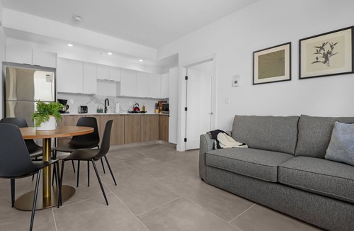 East Little Havana Apartment | Roami at Metro Park