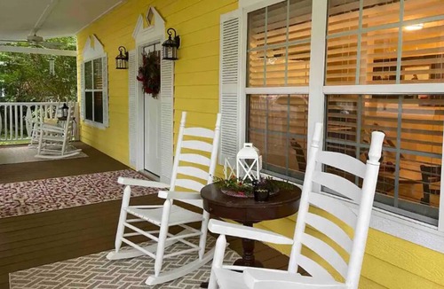 Rock Island House | ROCK ISLAND HIDEAWAY!