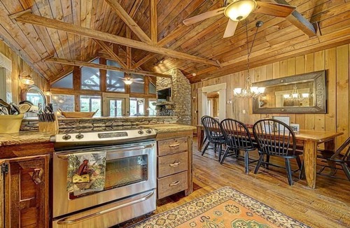 Cashes Valley Cabin | Rock N' River- Riverside retreat | Year Round Trout Stream | Master on Main
