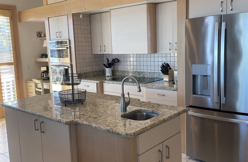 Titusville House | Rocket Launches and River Views! Multiple balconies, huge screened in porch.