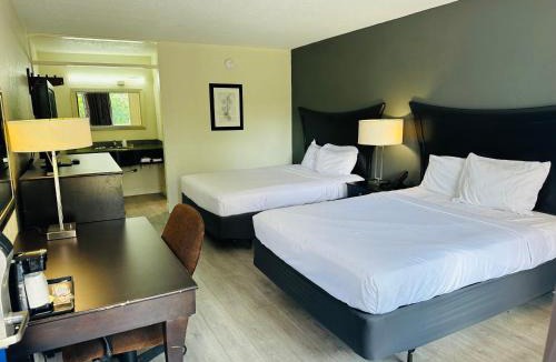 Silver Springs Hotel | Rodeway Inn