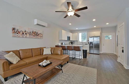 Knoxville Villa | Rooftop Balcony with River View in SoKnox