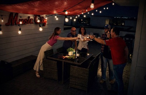 Haynes Area Villa | Rooftop Fire Pit + River Views | 4BR, 4 Private Baths | Sleeps 12