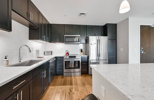 Asheville Condo | Roomy and Accessible Downtown Balcony Condo