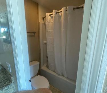 Boys Ranch Hotel | Royal Inn