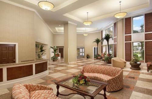 Arcadian Shores Resort | Royale Palms Condominiums
