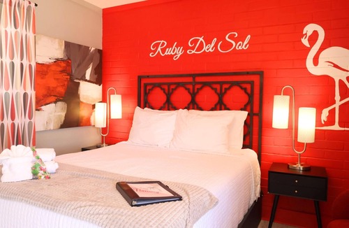 Port St. Joe Hotel | Ruby Del Sol | Bold Red Boutique Suite