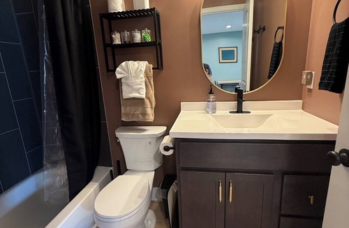 Crystal City House | Ruby Red Crystal House: 2BD/2BA Walk to Dining & Coffee, Minutes from Major Hwy