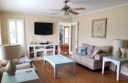 Point Pleasant Beach House | Run Away To Point Paradise! Book NOW for Summer 2023!
