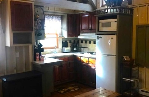 Cleveland Cabin | Rustic Cabin-Cozy Creekside Getaway, Private, Quiet & Near Local Favorites