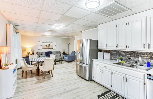 Antioch Apartment | Rustic Cowboy Ranch Retreat: Stay Near Nashville