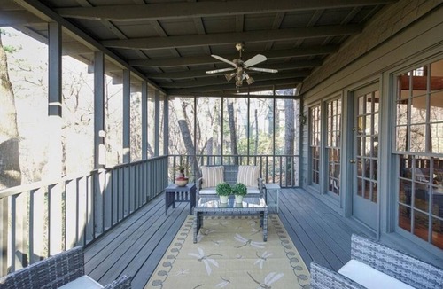 Big Canoe House | Rustic, Private, Cozy Cabin Getaway in Mountains of Big Canoe