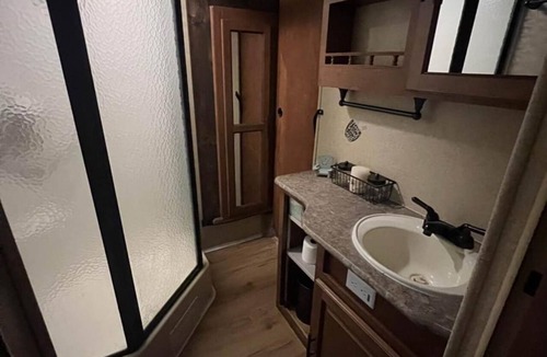 Southwest Ranches House | RV Getaway! Close enough to everything, but far enough away to get away!