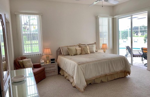 Broadmoor Villa | RW642 Enjoy The Sunshine - South Facing Pool