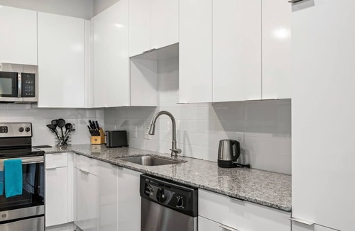 Midtown Apartment | (S2BA) World Cup 2BR Budget Stay for Groups Midtown