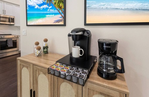 Greenview Shores House | Saddle Up in Style - Heated Pool