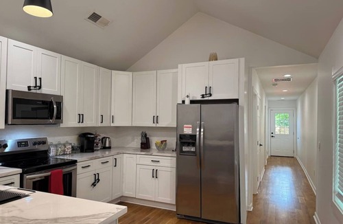 Atlanta House | Safari Getaway: MBenz & Beltline