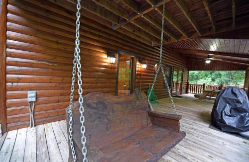 Morganton House | Safe Haven-hot tub-wifi- pool table, Fireplace. Foosball, Free Activities