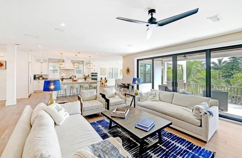 Anna Maria House | Sail Away by AMI Locals