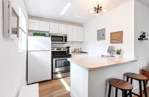 Sailboat Bend Condo | Sailboat Bend - 815 Apartment 2